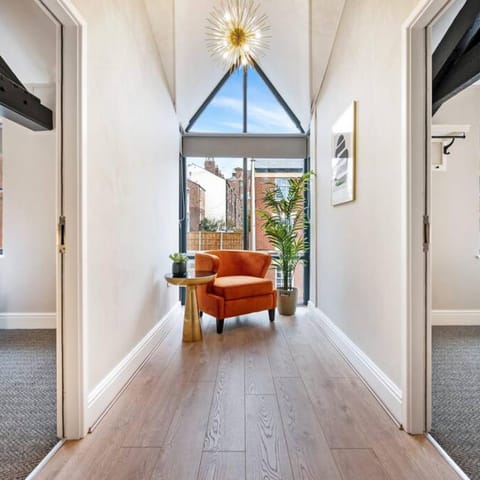 House | 5 bedrooms, iron/ironing board