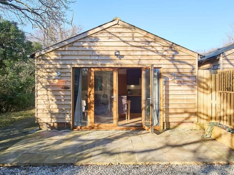 House | 1 bedroom, iron/ironing board