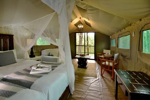 Luxury Tent | 1 bedroom, desk, laptop workspace, bed sheets