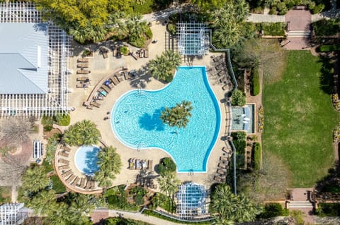Studio | Pool | A heated pool
