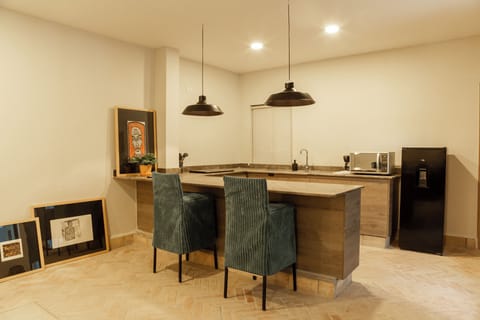 Full-size fridge, microwave, toaster, griddle