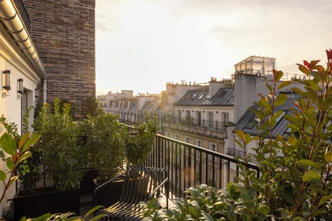 Superior room with Spa Access | Balcony