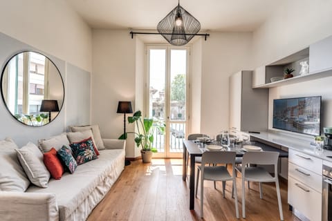 Luxury Apartment | Living area