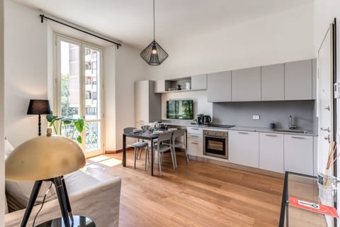 Luxury Apartment | Private kitchen | Fridge, microwave, oven, stovetop