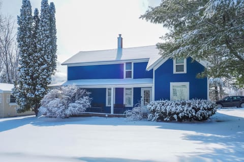 House (4 Bedrooms) | Front of property