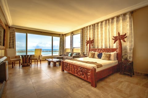 Superior Room, Ocean View | Soundproofing, WiFi (free)