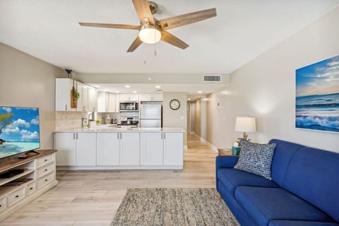 Condo, 1 King Bed (Emerald Isle 604) | Living area | TV