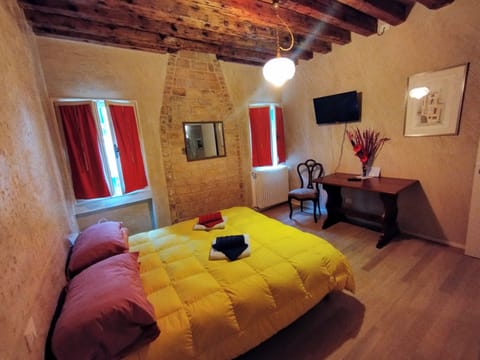 Apartment, 3 Bedrooms, Smoking, Garden View | 3 bedrooms