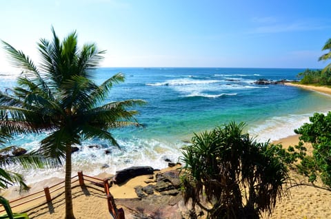 Deluxe Double or Twin Room, 1 Bedroom, Non Smoking, Oceanfront | Water view