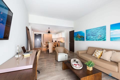 House | 2 bedrooms, desk, iron/ironing board, high-speed internet
