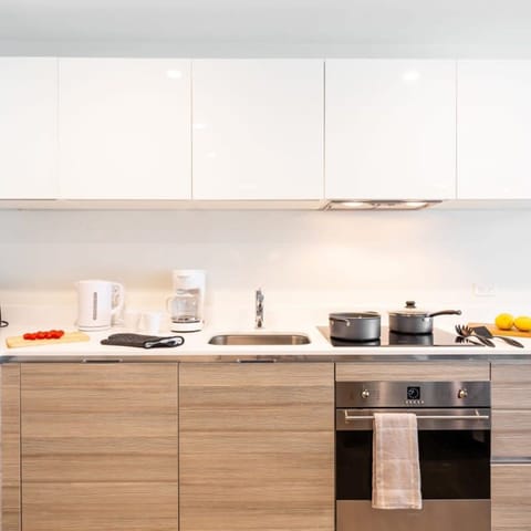 House | 1 bedroom, desk, high-speed internet