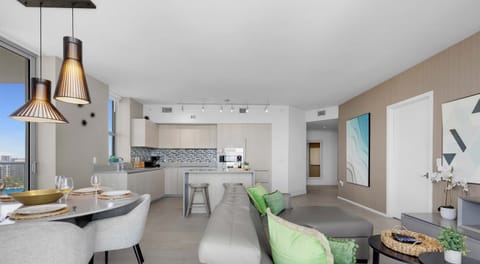 House | 3 bedrooms, desk, iron/ironing board, high-speed internet