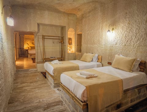 Superior Room, Courtyard View | Individually decorated, soundproofing, free WiFi, bed sheets