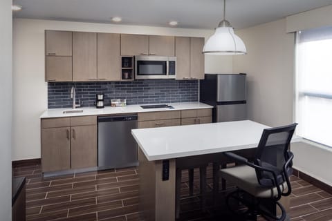 In-room safe, desk, laptop workspace, blackout drapes