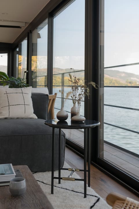 Premium Room | In-room safe, desk, laptop workspace, blackout drapes