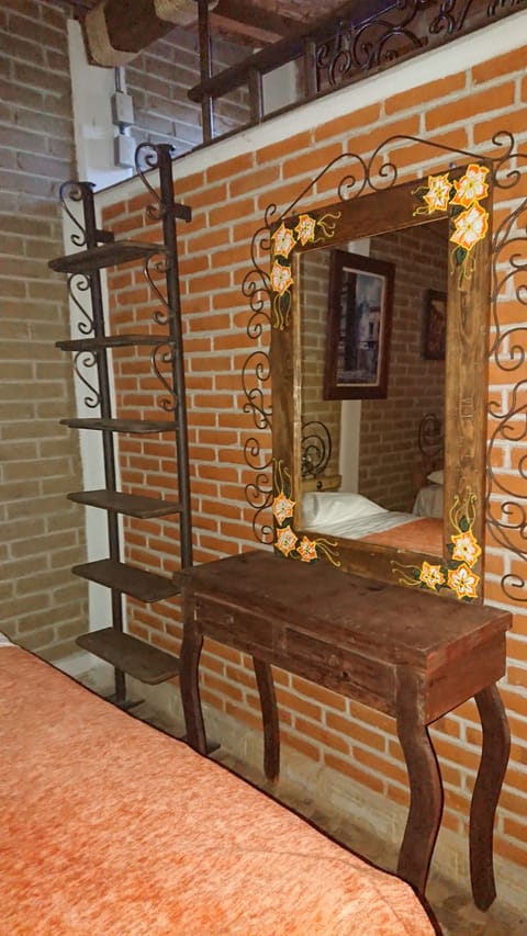 Standard Cabin, Courtyard View | Individually decorated, free WiFi, bed sheets