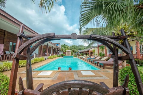 Outdoor pool, sun loungers