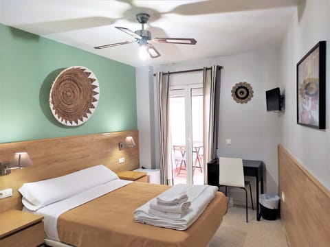 Double Room, Shared Bathroom | Select Comfort beds, minibar, individually decorated