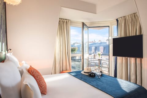 Junior Studio Suite | Premium bedding, minibar, in-room safe, desk