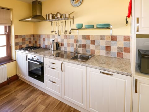 Fridge, dishwasher, electric kettle, toaster