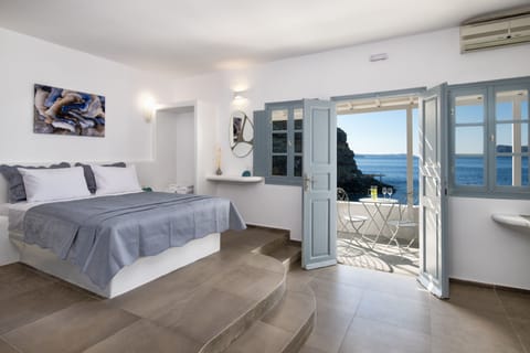 Honeymoon Suite private balcony sea view | View from room