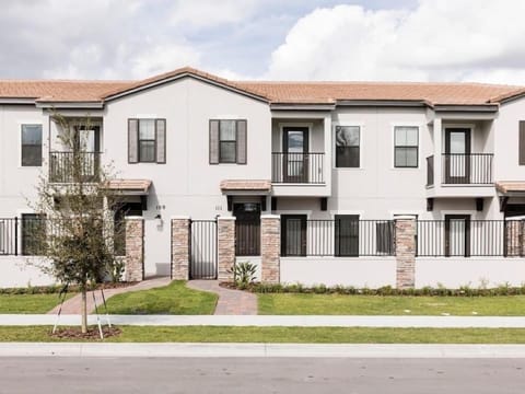 Townhome, 2 Bedrooms | Exterior