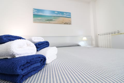 Apartment, 3 Bedrooms, Smoking, City View | 3 bedrooms