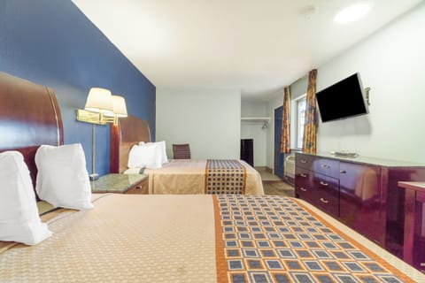 Free cribs/infant beds, free WiFi, bed sheets