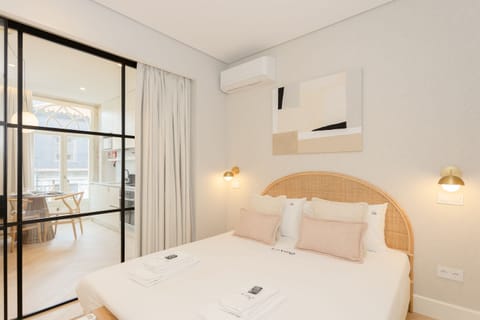 Superior Apartment | 1 bedroom, free WiFi, bed sheets