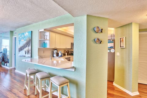 Condo, Multiple Beds (Bahia Del Mar 9-317) | Private kitchen | Oven, toaster