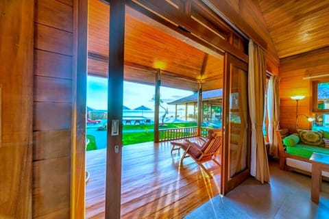 Junior Room | Terrace/patio