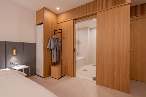 Premier Room | City view
