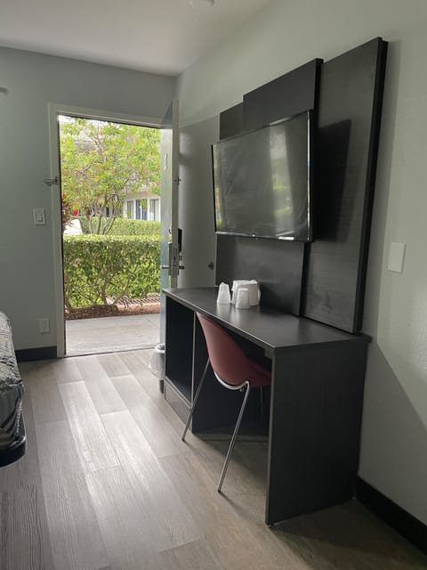 Desk, laptop workspace, free WiFi, bed sheets