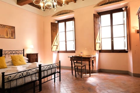 Classic Apartment | 1 bedroom, Egyptian cotton sheets, premium bedding, down comforters