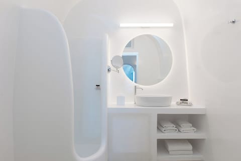 Shower, free toiletries, hair dryer, bathrobes