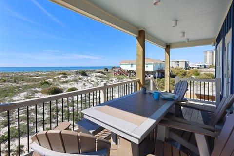 House, 3 Bedrooms | Outdoor dining
