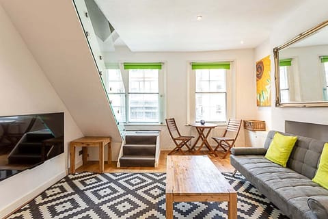 Apartment | Living room