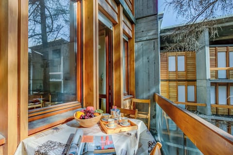 Family Apartment, Multiple Bedrooms (Slalom 73) | Outdoor dining