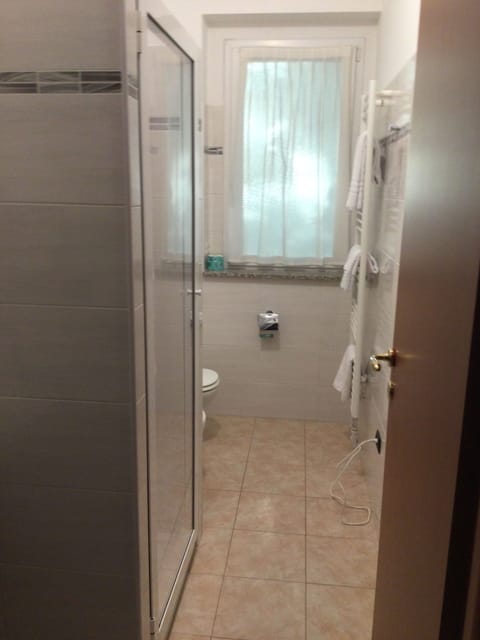 Basic Room, City View | Bathroom | Hair dryer