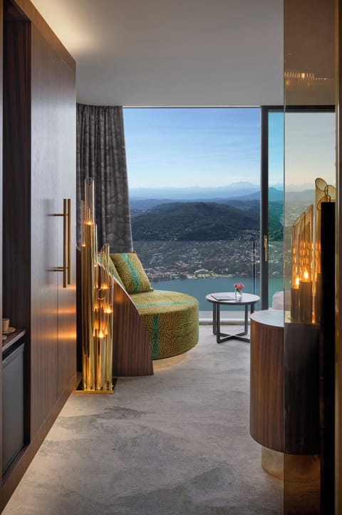 SOLE LUXURY ROOM WITH SPECTACULAR VIEW | Egyptian cotton sheets, premium bedding, down comforters