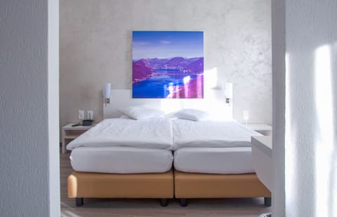 Studio, 2 Bedrooms | In-room safe, blackout drapes, free WiFi, bed sheets