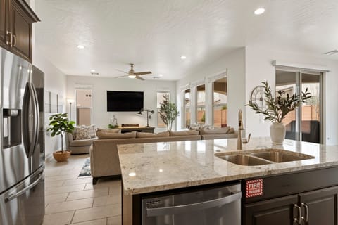 House, Multiple Bedrooms | Interior