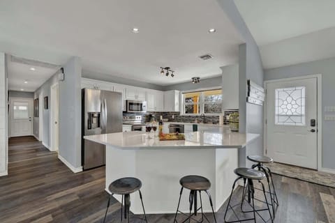 House, Multiple Beds, Hot Tub (3131 US 290 E) | Private kitchen | Coffee/tea maker