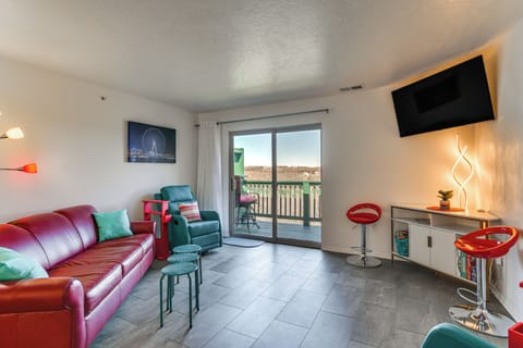Apartment (3 Bedrooms) | Front of property