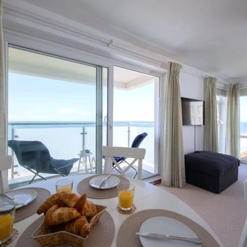 House | 2 bedrooms, Internet