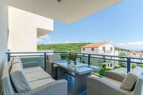 Apartment (A1) | Balcony