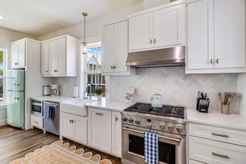 Cottage (2 Bedrooms) | Interior