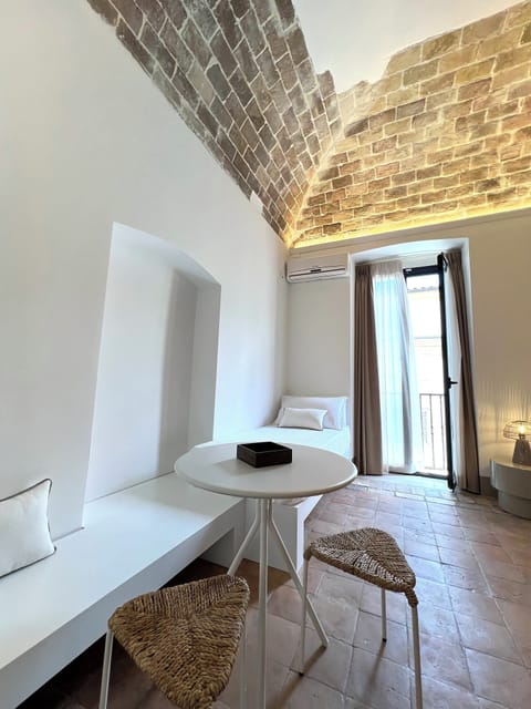 Comfort Triple Room | Premium bedding, blackout drapes, iron/ironing board, free WiFi