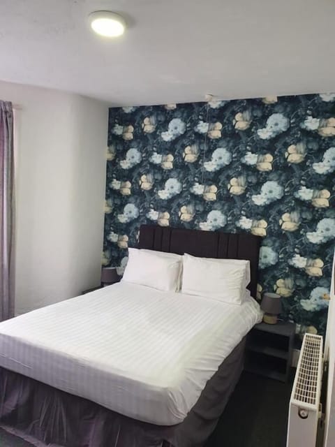 Classic Double Room | Free WiFi