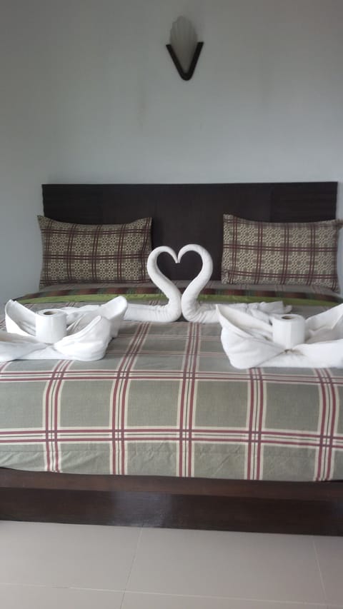Standard Double Room | In-room safe, desk, laptop workspace, free WiFi